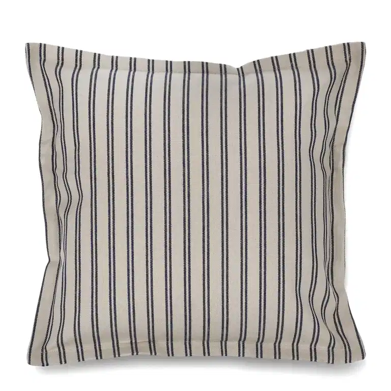 Cushion Kali